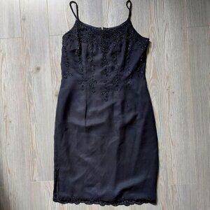 𝅺STUNNING Vintage Beaded Little Black Dress